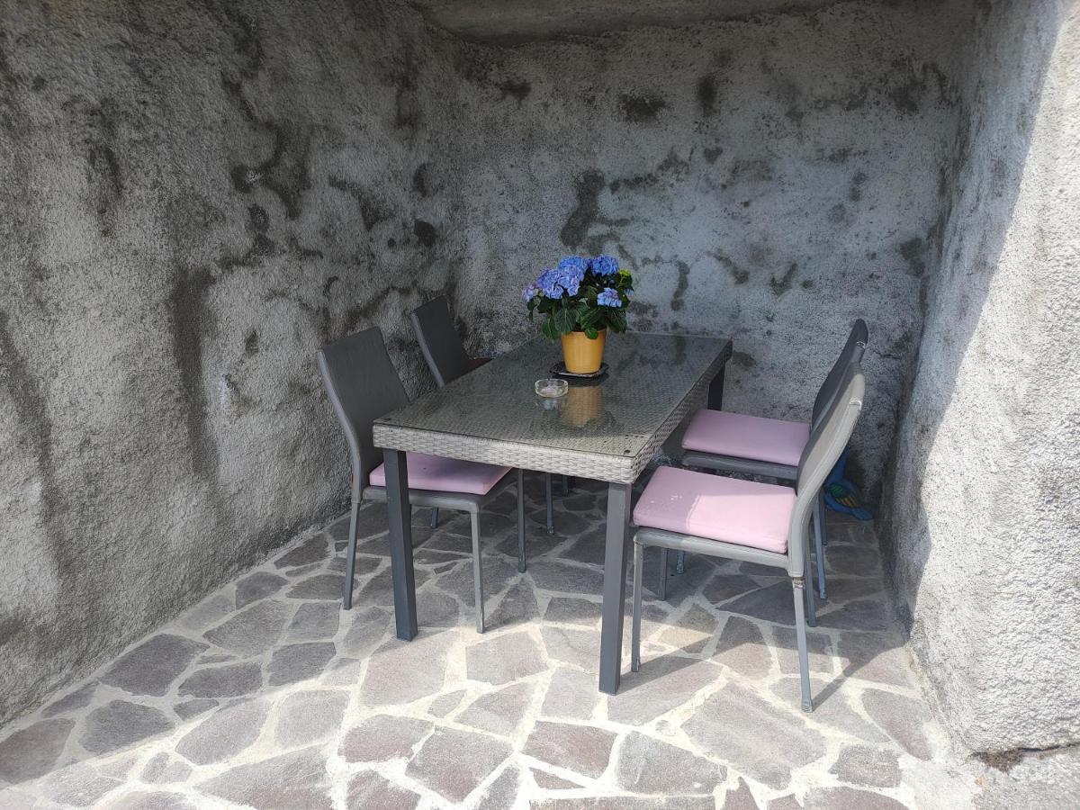 Mansarda In Villa Cenate Sopra Eksteriør billede